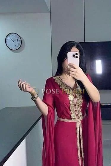 Amira, 23, escort in Dubai — Moroccan, 165 cm (photo 3 of 20)