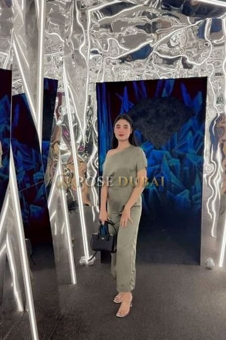 Anamika, 22, escort in Dubai — Indian, 168 cm (photo 3 of 3)