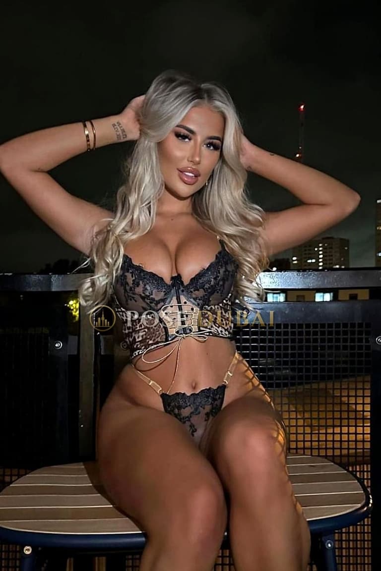 Bogdana, 24, escort in Dubai — Ukrainian, 171 cm (photo 1 of 8)