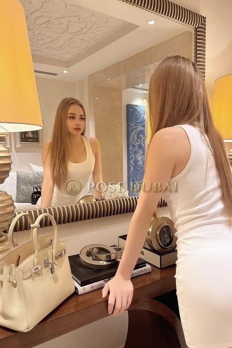 Cherry, 23, escort in Dubai — 170 cm, Singaporean (photo 2 of 12)
