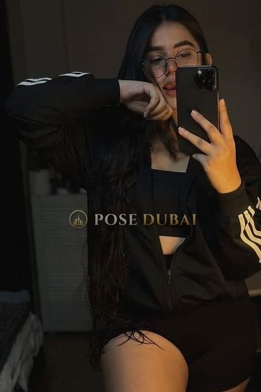 Diya, 22, escort in Dubai — Indian, 163 cm (photo 3 of 4)