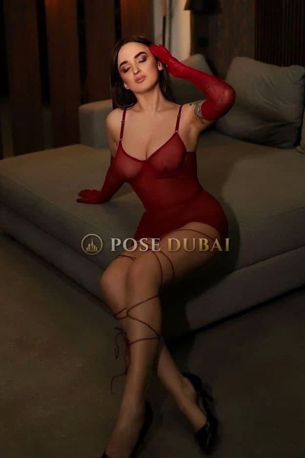 Elvira, 20, escort in Dubai — Belarusian, 170 cm (photo 3 of 10)