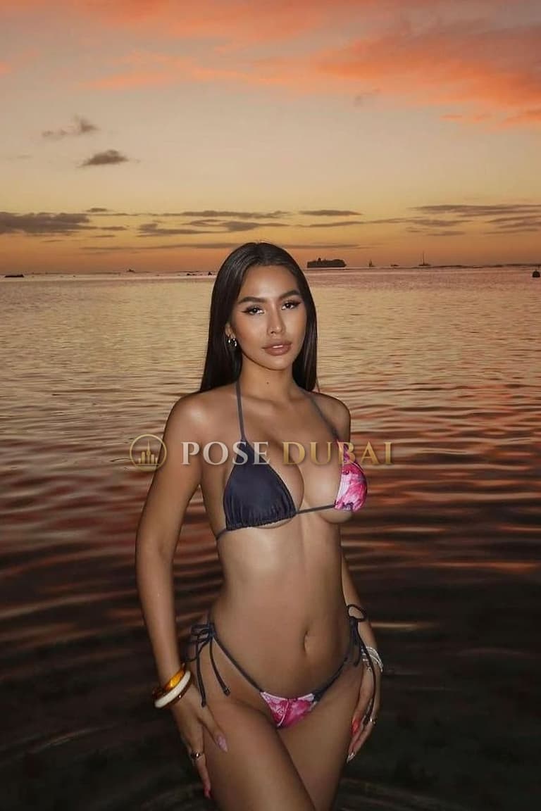 Elysia, 22, escort in Dubai — Thai, 168 cm (photo 3 of 10)