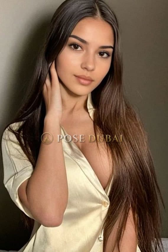 Jennie, 23, escort in Dubai — Thai, 170 cm (photo 1 of 14)