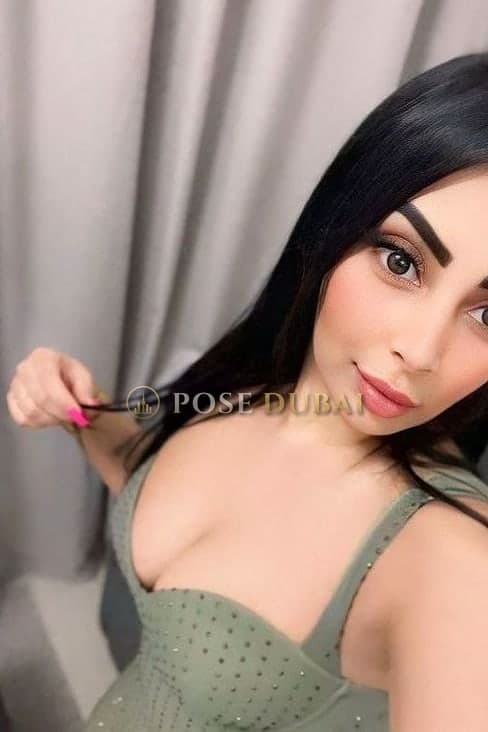 Karima, 24, escort in Dubai — 165 cm, Moroccan (photo 2 of 7)