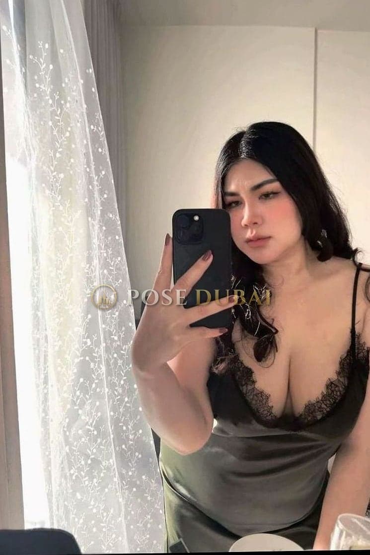 Katy, 29, escort in Dubai — Thai, 169 cm (photo 1 of 20)
