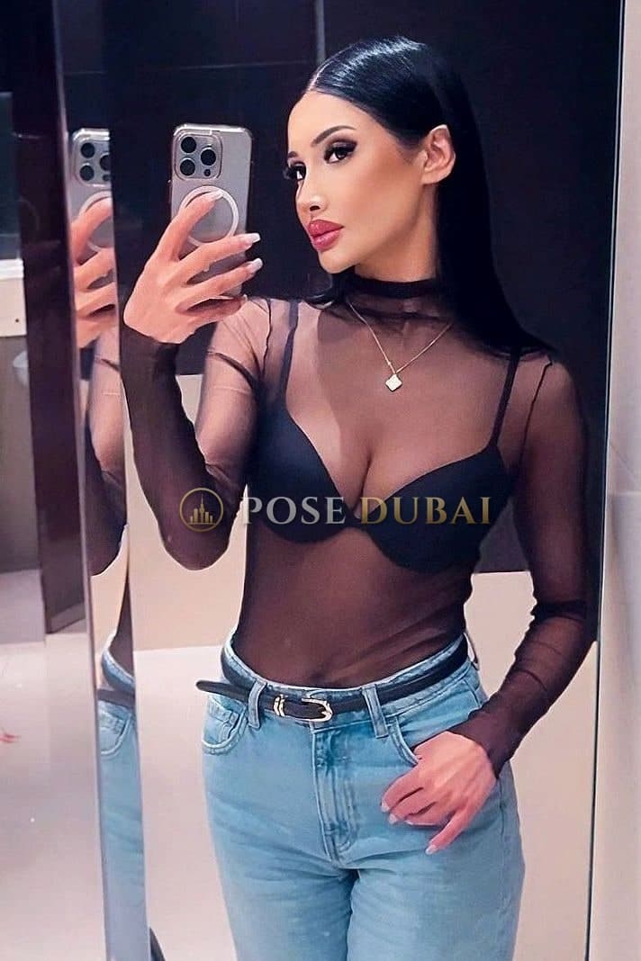 Lera, 30, escort in Dubai — Kazakh, 168 cm (photo 1 of 3)
