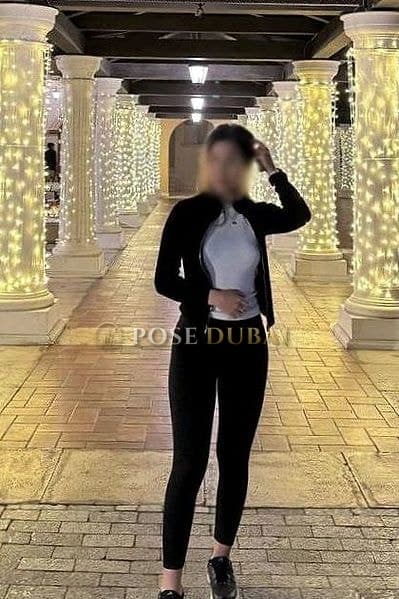 Leyla, 25, escort in Dubai — Kyrgyz, 160 cm (photo 1 of 9)