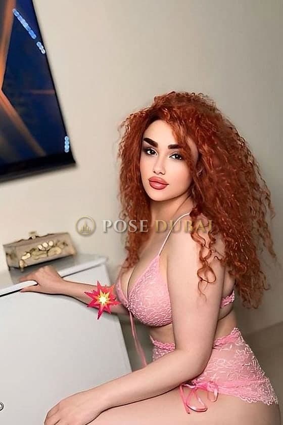 Lili, 21, escort in Dubai — Syrian, 170 cm (photo 3 of 10)