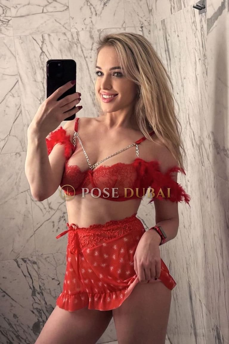 Mira, 25, escort in Dubai — Belarusian, 175 cm (photo 1 of 11)