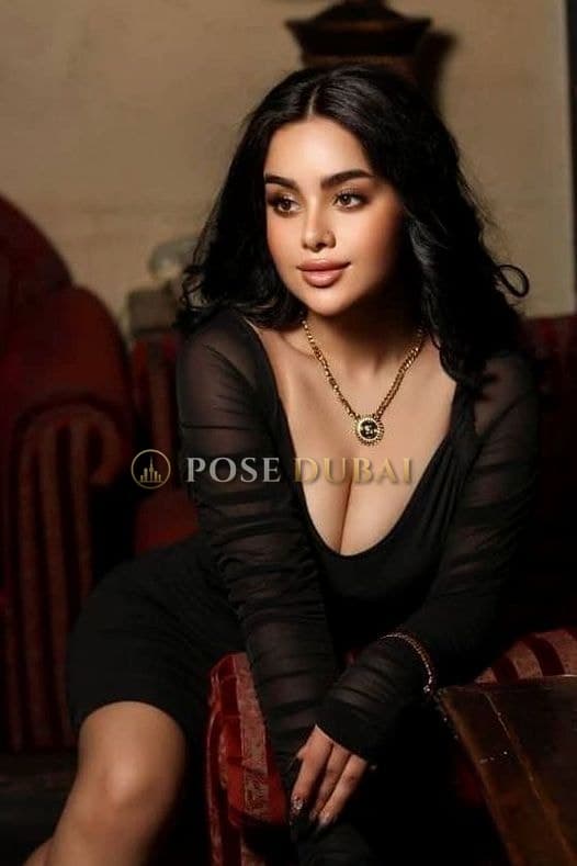 Noor, 22, escort in Dubai — 155 cm, Syrian (photo 2 of 12)