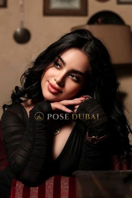 Noor, 22, escort in Dubai — Syrian, 155 cm (photo 3 of 12)