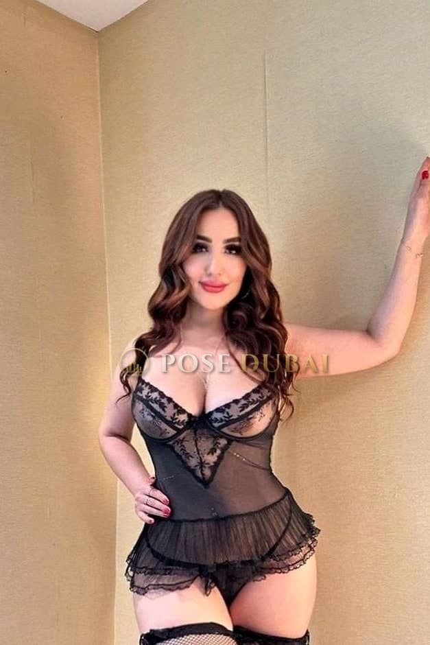 Nura, 29, escort in Dubai — Azerbaijani, 172 cm (photo 3 of 12)