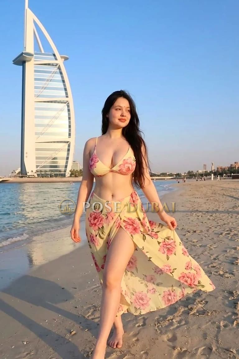 Palak, 22, escort in Dubai — Indian, 169 cm (photo 3 of 4)