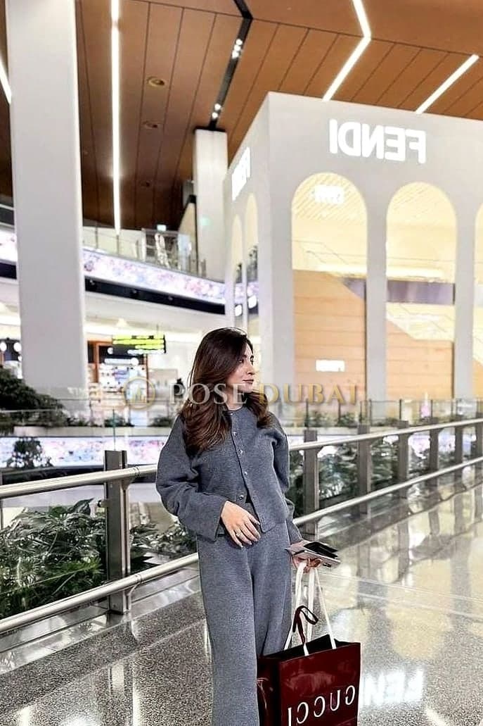 Poja, 23, escort in Dubai — Indian, 154 cm (photo 3 of 4)