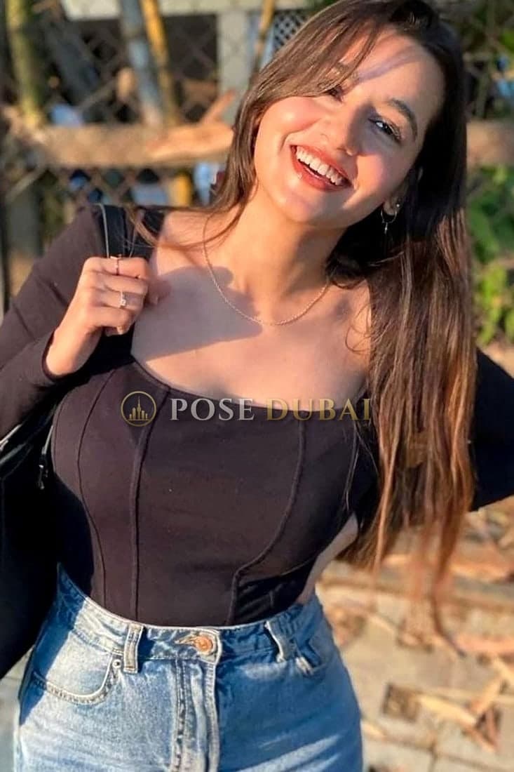 Radhika, 23, escort in Dubai — Indian, 170 cm (photo 1 of 5)
