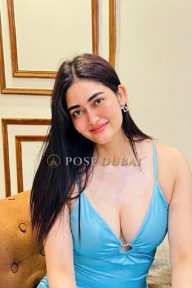Rashmi, 24, escort in Dubai — 168 cm, Indian (photo 2 of 6)