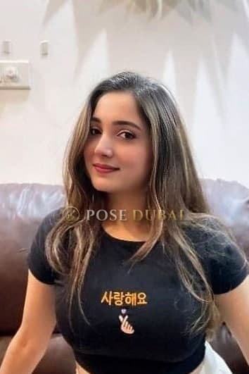Ridhi, 22, escort in Dubai — Indian, 159 cm (photo 3 of 5)