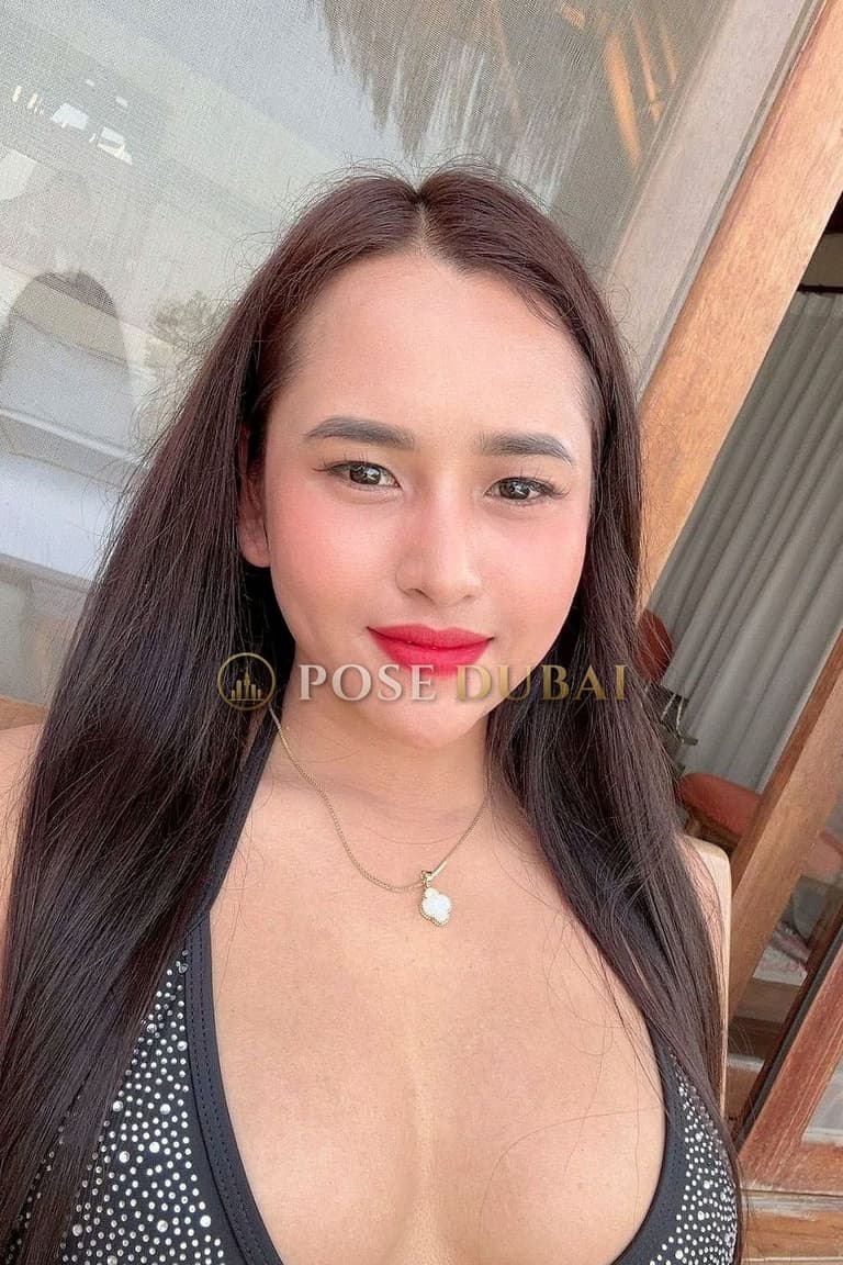 Sarah, 23, escort in Dubai — 156 cm, Filipino (photo 2 of 13)