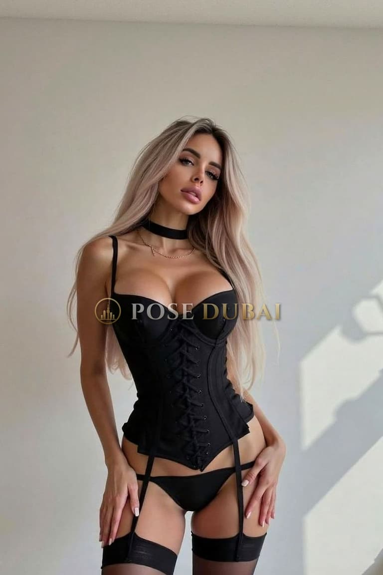 Skine, 26, escort in Dubai — 170 cm (photo 3 of 6)