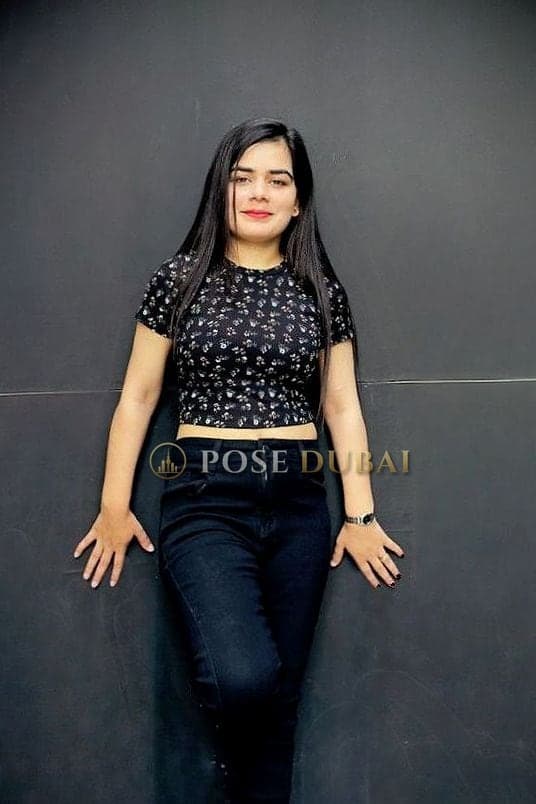Suman, 21, escort in Dubai — Indian, 156 cm (photo 3 of 5)