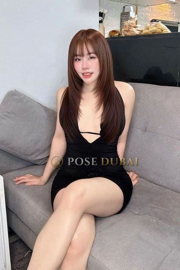 Tina, 25, escort in Dubai — Thai, 160 cm (photo 1 of 5)