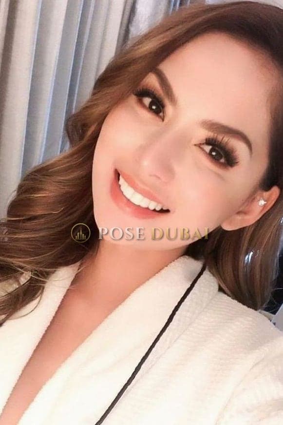 Venus, 23, escort in Dubai — 167 cm, Thai (photo 2 of 5)