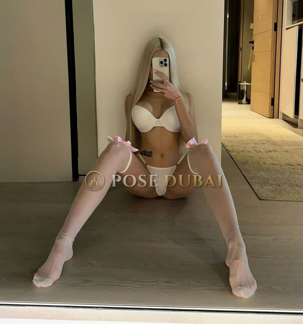 Elena, 22, escort in Dubai — Uzbek, 172 cm (photo 3 of 11)