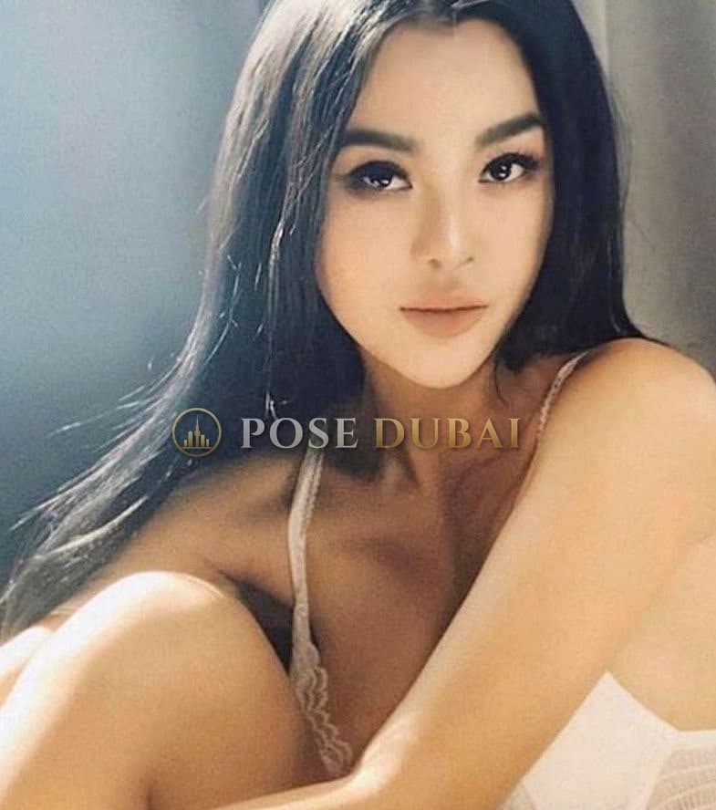 Julia, 23, escort in Dubai — Russian, 168 cm (photo 1 of 11)