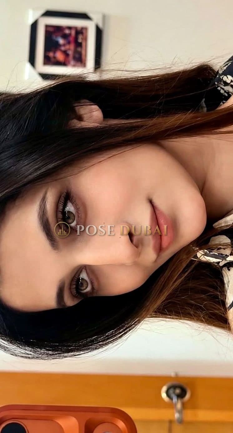 Mashal, 24, escort in Dubai — 166 cm, Indian (photo 2 of 5)