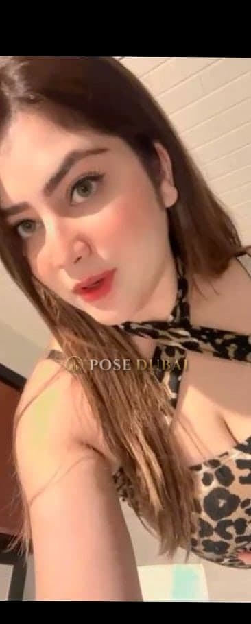 Maya Khan, 22, escort in Dubai — Indian, 165 cm (photo 1 of 10)