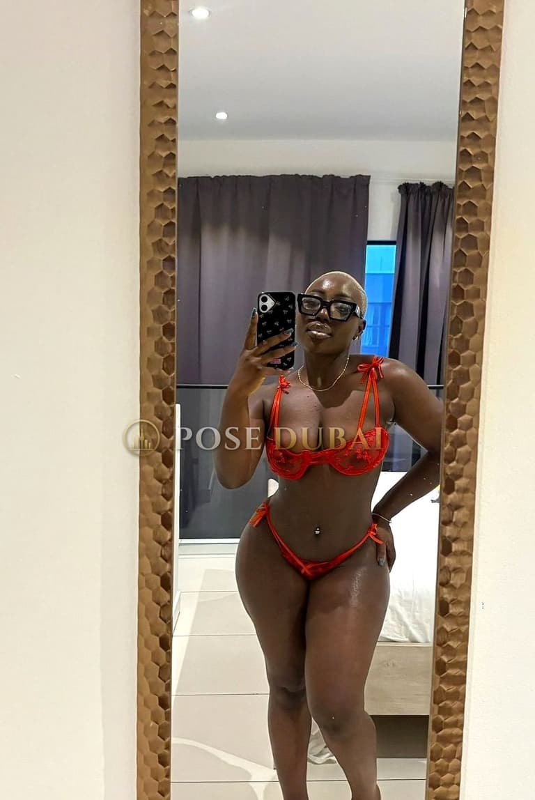 Purity, 26, escort in Dubai — Tanzanian, 168 cm (photo 3 of 9)