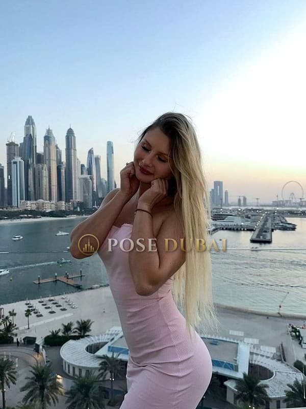 Barby, 24, escort in Dubai โ Colombian, 168 cm (photo 1 of 15)