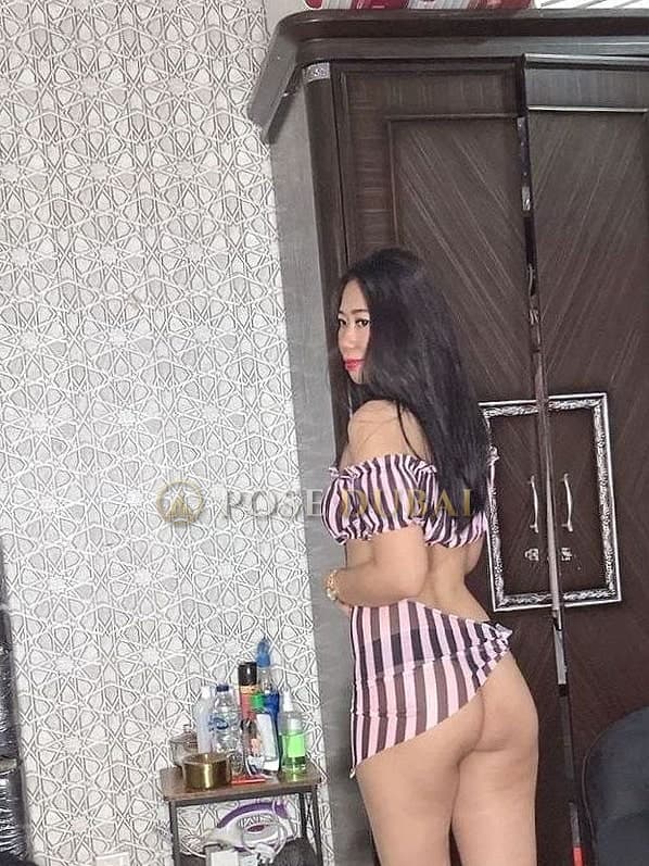 Elizabeth, 22, escort in Dubai — Filipino, 170 cm (photo 1 of 20)