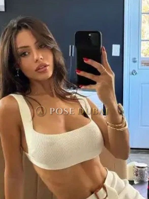 Emily, 23, escort in Dubai — Polish, 170 cm (photo 1 of 9)