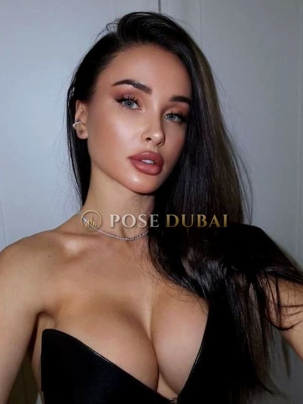 Julia, 21, escort in Dubai โ Russian, 168 cm (photo 1 of 8)