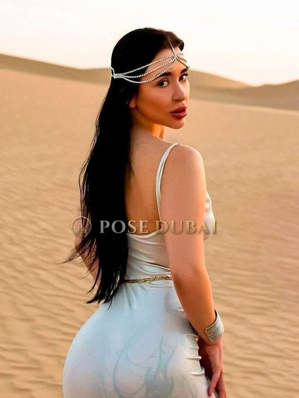 Maryana, 22, escort in Dubai โ Ukrainian, 175 cm (photo 1 of 12)
