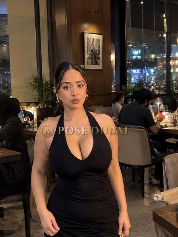 Neetu, 22, escort in Dubai โ Indian, 168 cm (photo 1 of 6)