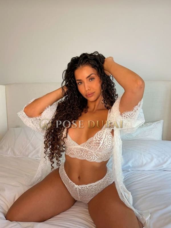 Nori, 23, escort in Dubai — Brazilian, 170 cm (photo 1 of 8)