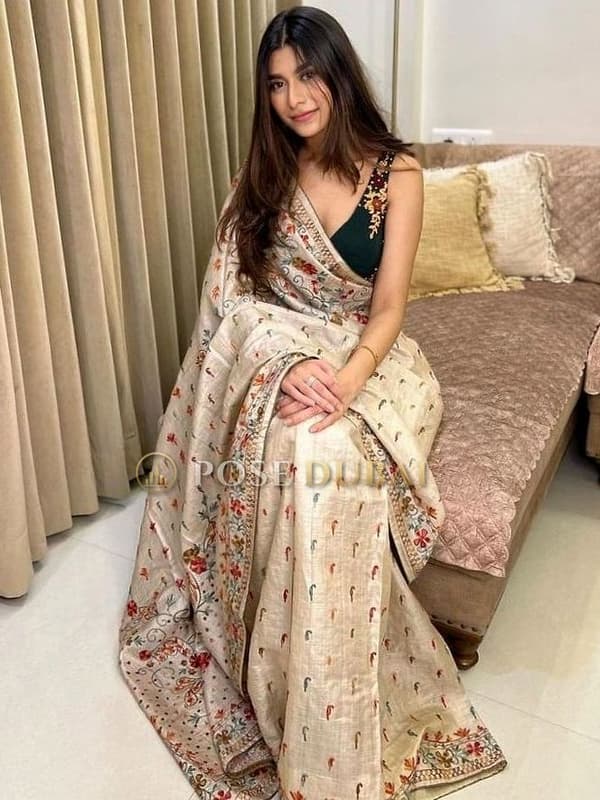 Saara, 21, escort in Dubai — Indian, 164 cm (photo 1 of 2)