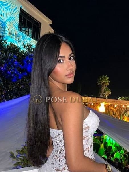 Sabina, 23, escort in Dubai — Romanian, 170 cm (photo 1 of 8)