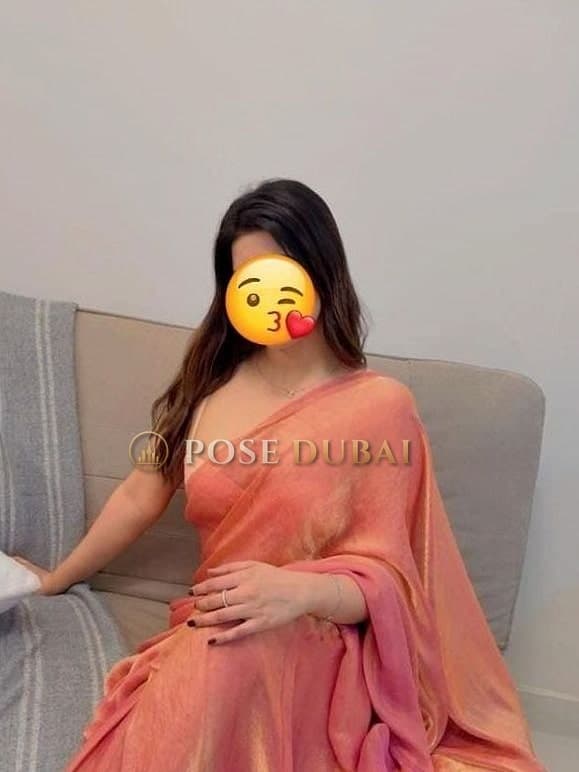 Shanzey, 24, escort in Dubai โ Pakistani, 168 cm (photo 1 of 12)