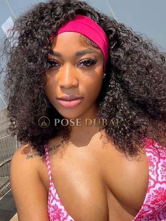 Simmy, 25, escort in Dubai — Tanzanian, 168 cm (photo 1 of 11)