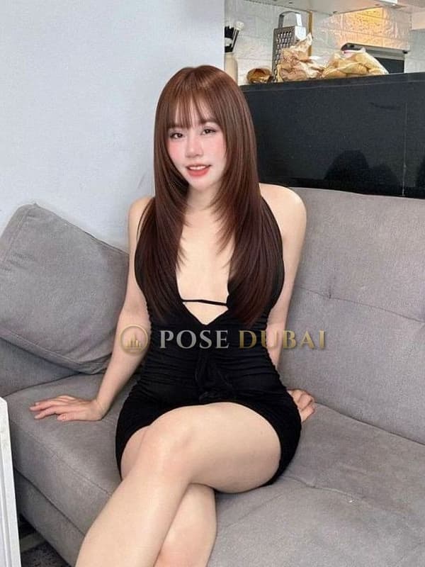 Tina, 25, escort in Dubai โ Thai, 160 cm (photo 1 of 5)