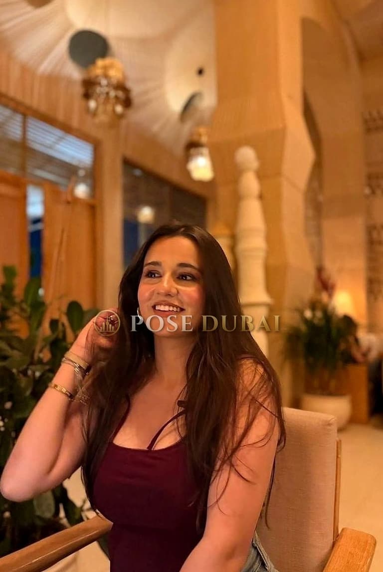 Radhika, 23, escort in Dubai — 170 cm, Indian (photo 2 of 5)
