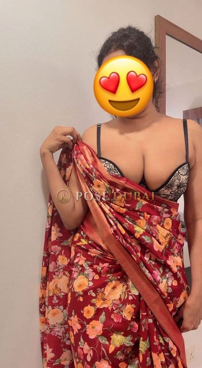 Shehani, 29, escort in Dubai — Sri Lankan, 153 cm (photo 1 of 8)