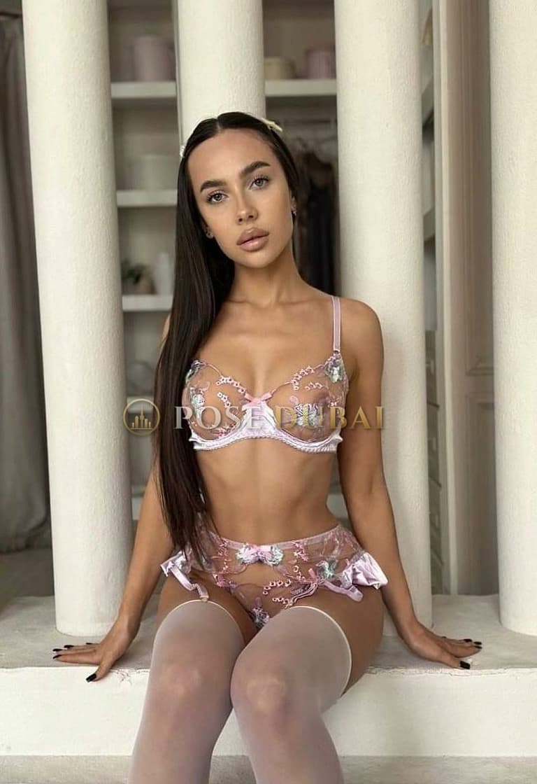 Yaroslava, 25, escort in Dubai — Russian, 167 cm (photo 1 of 8)